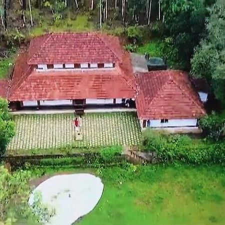 Palkadavu Warium Villa 玛纳多迪 外观 照片